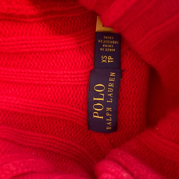 Cozy Ralph Lauren Red Turtleneck Sweater - Picture 4 of 7
